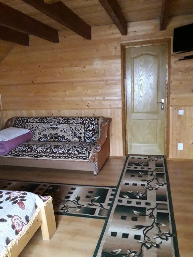 Sadyba Ellada Yaremche Bagian luar foto